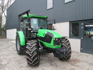 Klaar om afgeleverd te worden nieuwe Deutz-Fahr 5110 G GS