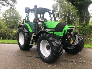 Mooie Deutz-Fahr M 640 afgeleverd