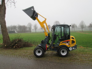 Gehl (Mustang ) Shovel voor Loonbedrijf Gebr .te Bokkel