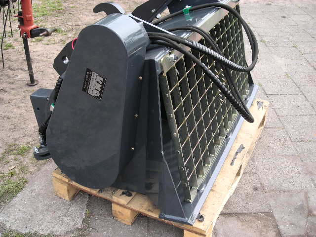 Afgeleverd diverse tractoren en machines
