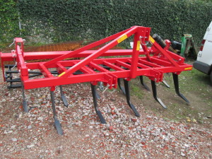 2 X vaste tandcultivator afgeleverd