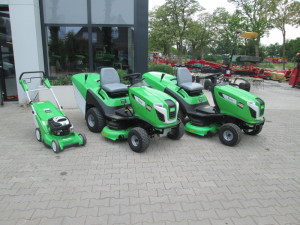 Diverse tuin en park machines afgeleverd