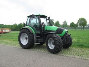 Klaar om te worden afgeleverd Deutz-Fahr Agrotron ttv