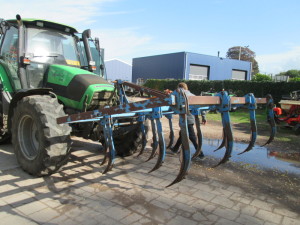 2 X vaste tandcultivator afgeleverd