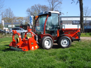 Carraro systeem-tractor afgeleverd aan de Gemeente Aalten