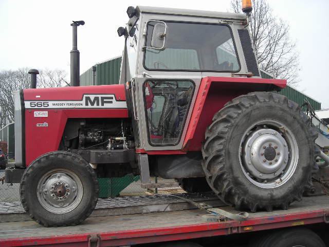 Mooie MF, weg voor Export !!!