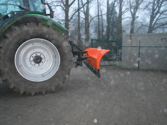  Sneeuwschaaf afgeleverd